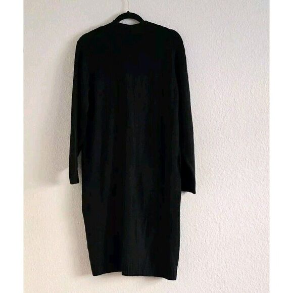 CAbi Drop-Off Cardigan Black Longline Button Closure Pocket #4472 Size Small - Picture 8 of 12